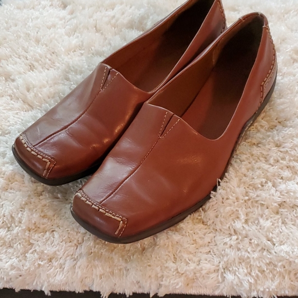 Naturalizer Brown Leather Women's Loafers 9.5 M - Picture 3 of 8